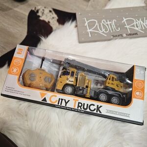 RC City Truck With lights! New